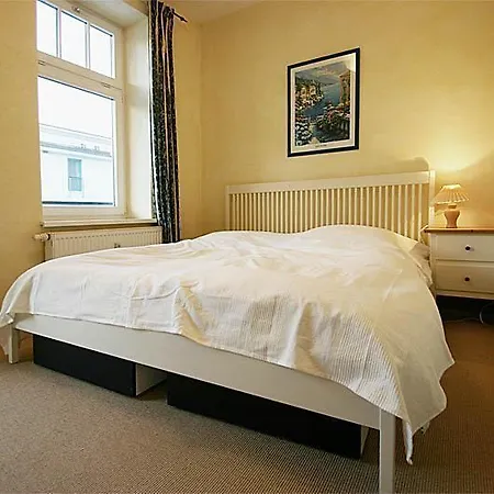 Strandstrasse-32-wohnung-9-9403 * Ostseebad Kühlungsborn